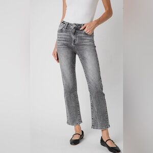 LIKE NEW - Risen OG Straight Leg Jeans - Size 24 - Grey